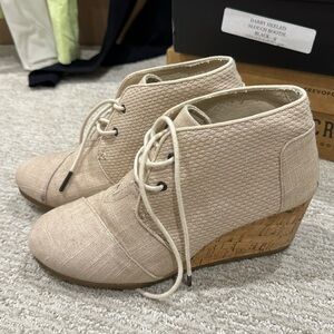 Toms Wedge Women’s 9